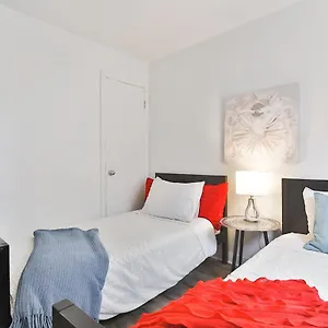 Free Parking In Beautiful Lachine Appartement Montréal